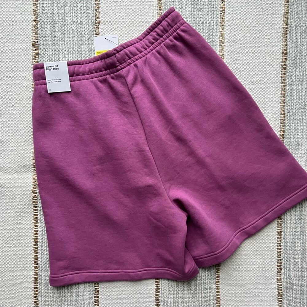 Nike Essential Loose Fit High Rise Light Bordeaux Fleece Lined Sweat Shorts S - Picture 7 of 10